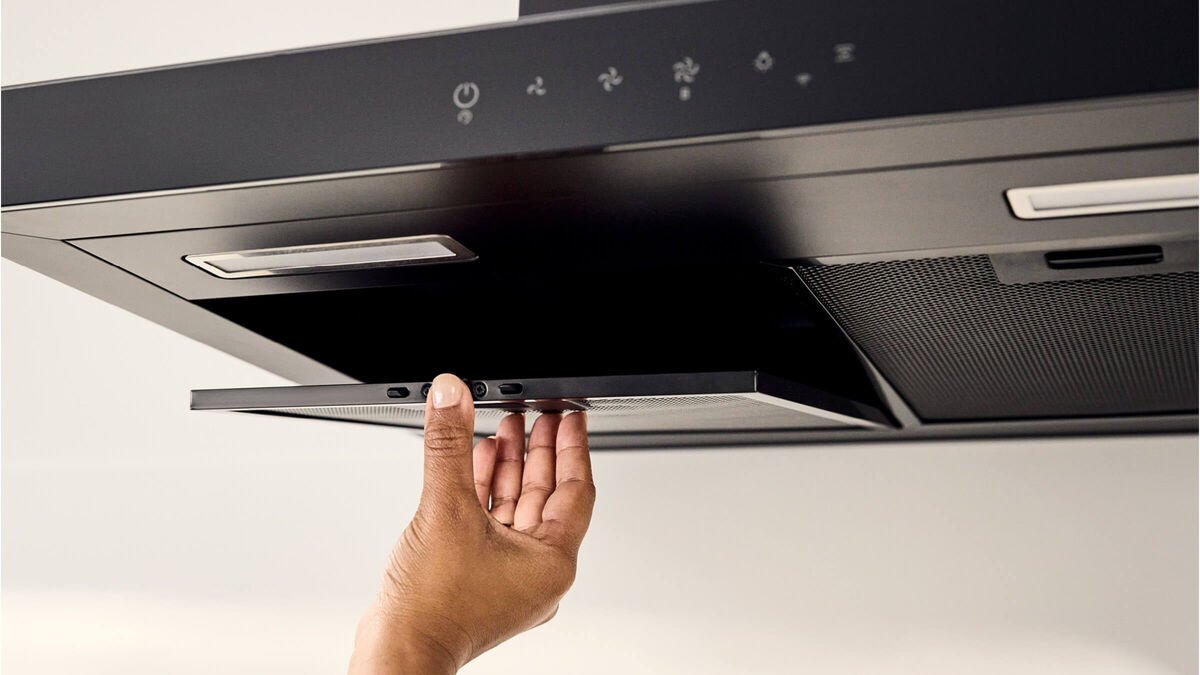 Haier 60cm 600 Series Box Chimney Canopy Rangehood HC60BMB2