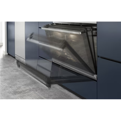 Westinghouse 90cm Electric Oven WVE9515SD